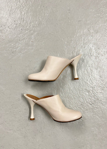 Mules à talon écru